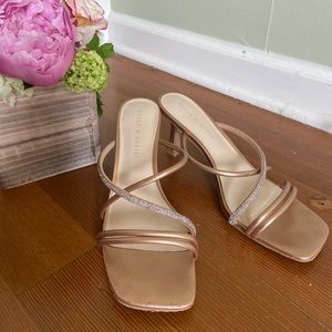 Kelly & Katie Avery sandal in rose gold metallic